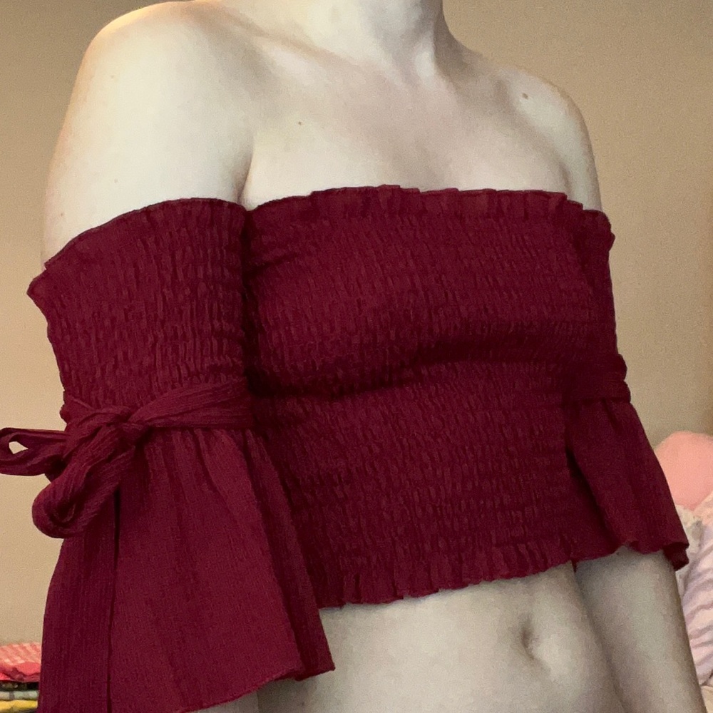 🌹Red Off Shoulder Tube Top🥀